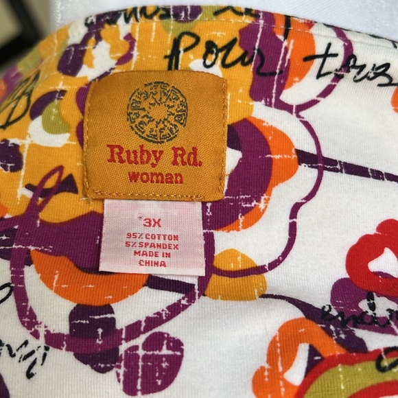 Ruby Rd. Woman woman’s 3/4 sleeve blouse - Picture 6 of 6